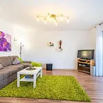 Appartement In Karin Gornji With Swimming Pool *