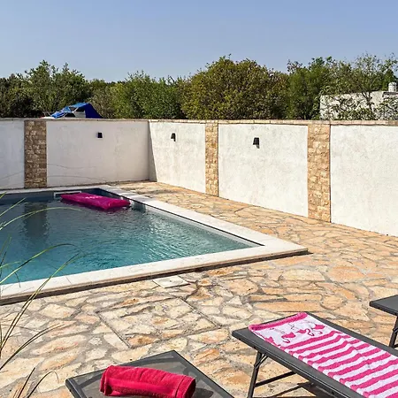 Apartment In Karin Gornji With Swimming Pool *